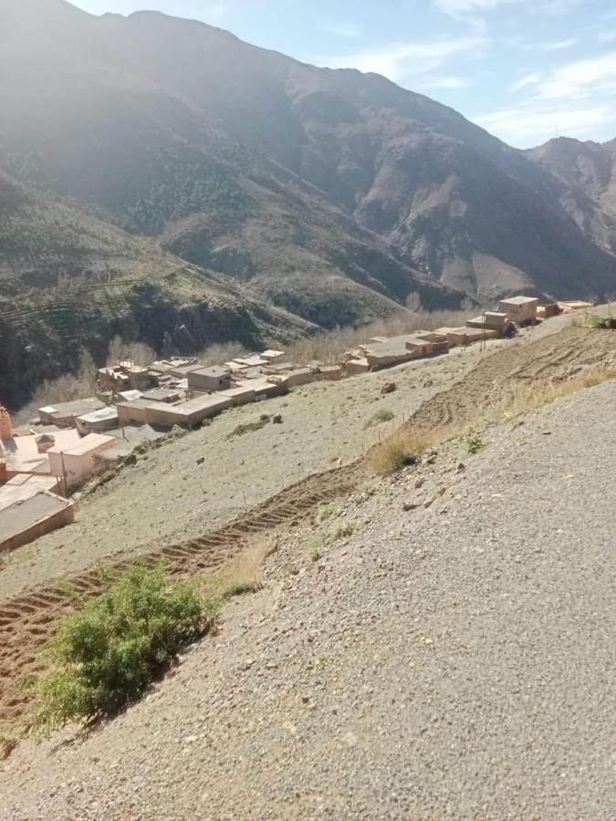 Gite Entre Les Vallees Tacheddirt Eksteriør billede